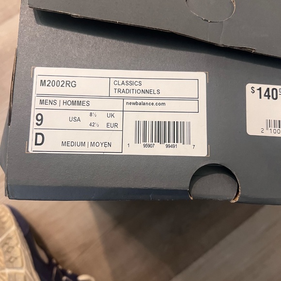 New Balance 2002R (Navy/Cream) - Picture 6 of 6